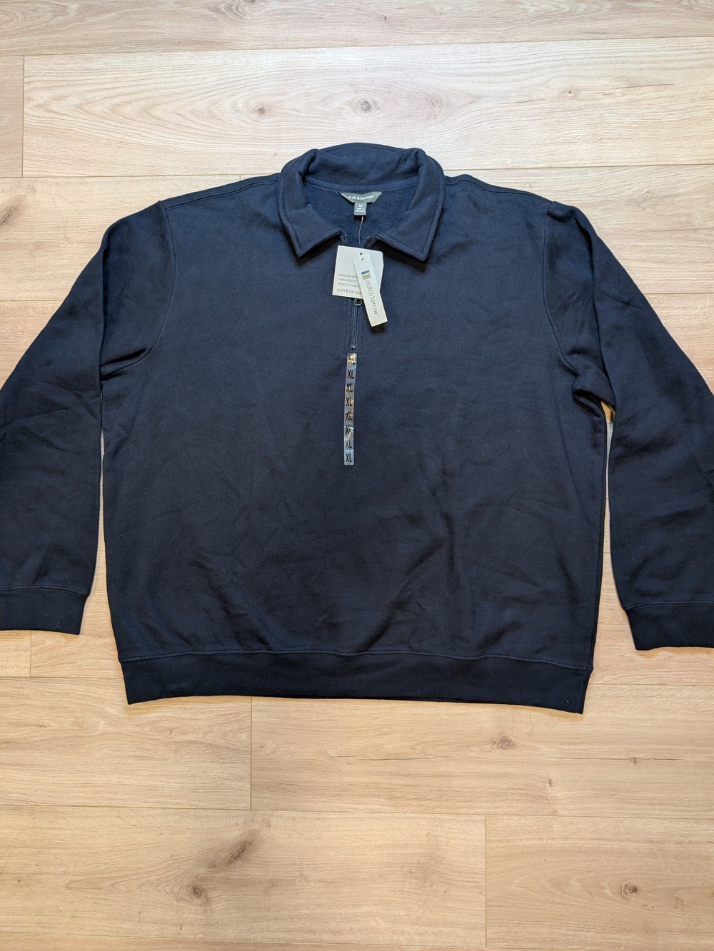croft & barrow Men's Black Crewneck Sweatshirt